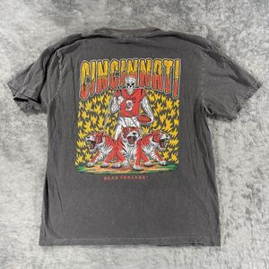Dead Threads Cincinnati Football 3 Skull Premium Pocket Tee Mens Large